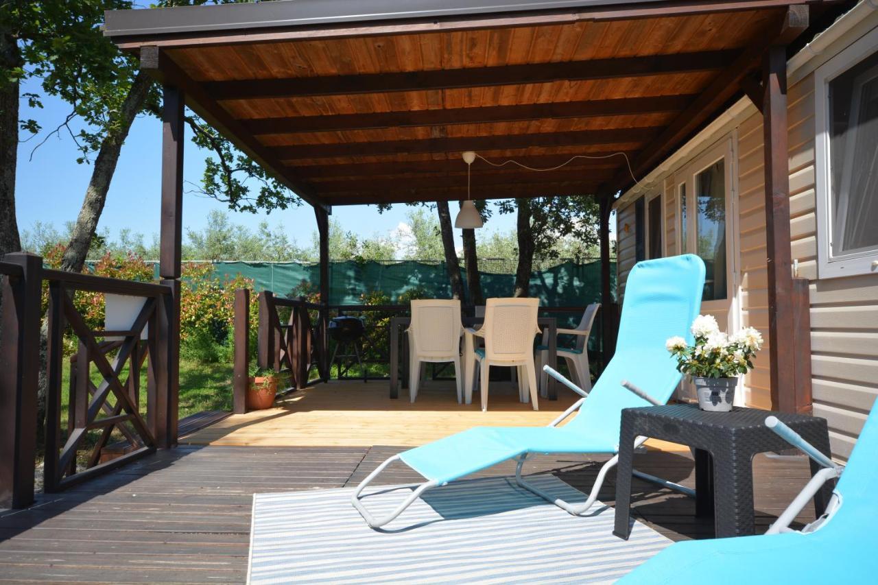 West Coast Mobilhome With Xxl Terrace In Naturist Resort Solaris Fkk Tar-Vabriga Kültér fotó