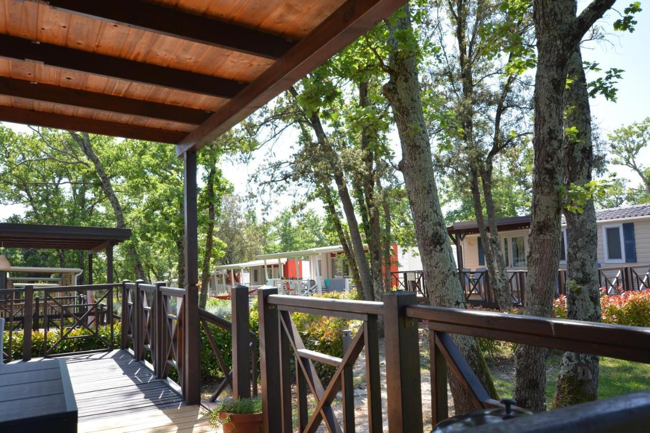 West Coast Mobilhome With Xxl Terrace In Naturist Resort Solaris Fkk Tar-Vabriga Kültér fotó